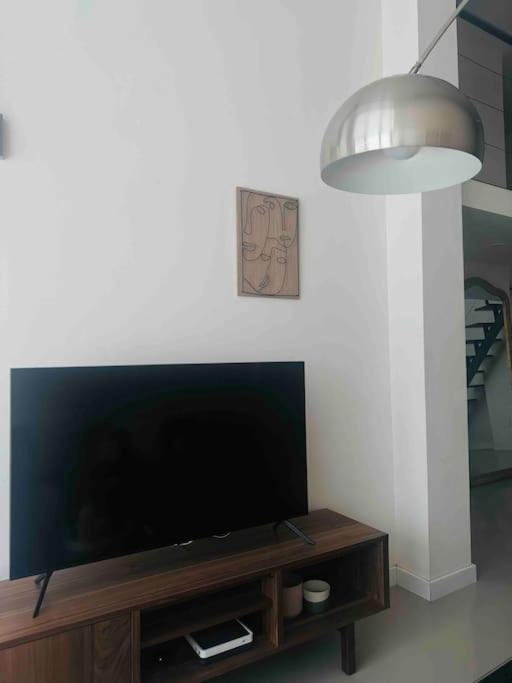 Apartamento Guadalquivir Sevilla Dış mekan fotoğraf