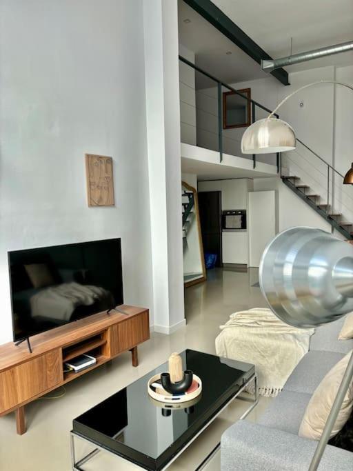 Apartamento Guadalquivir Sevilla Dış mekan fotoğraf