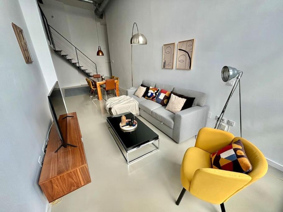Apartamento Guadalquivir Sevilla Dış mekan fotoğraf